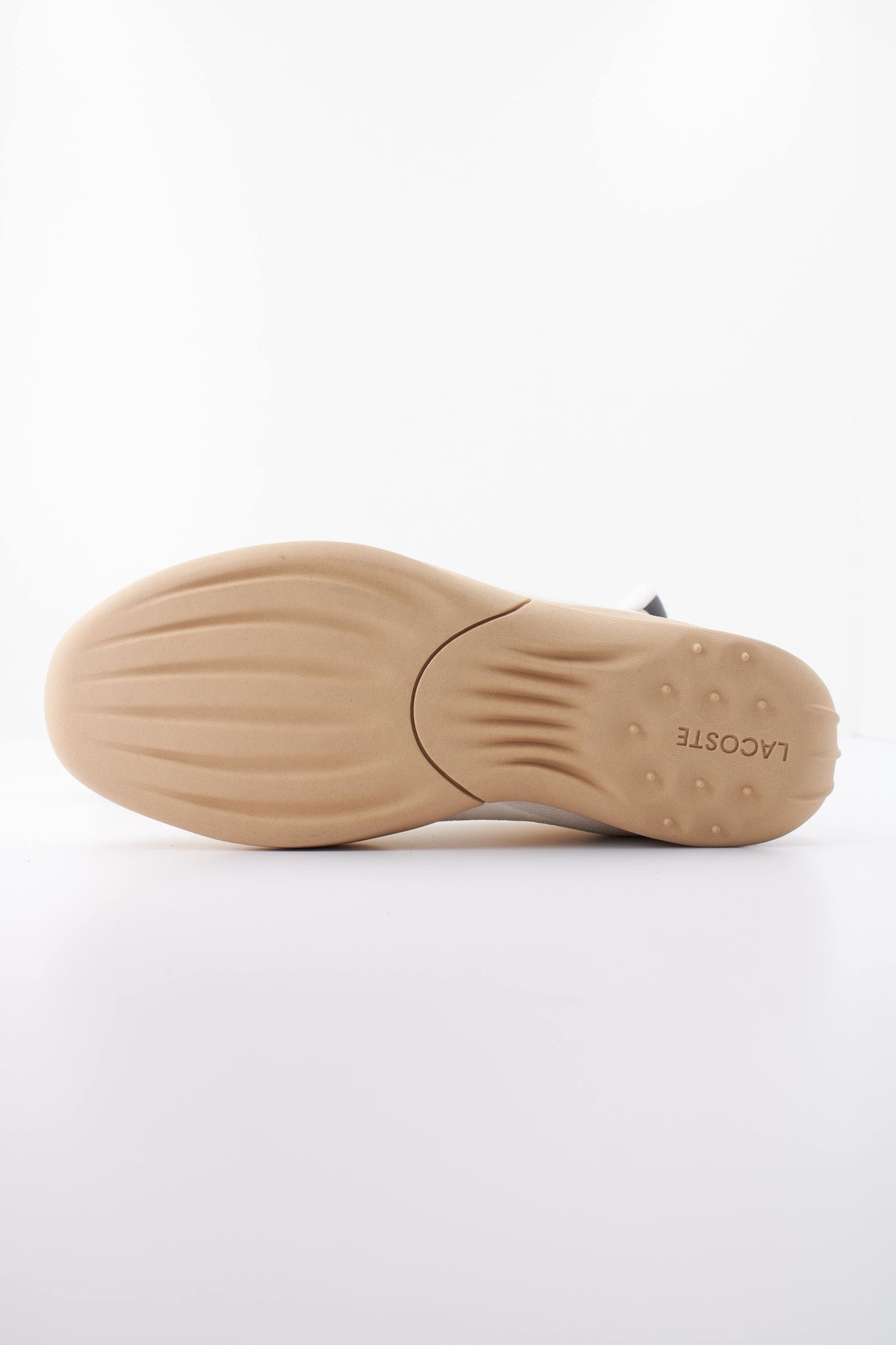 LACOSTE SFA  en color BEIS  (5)
