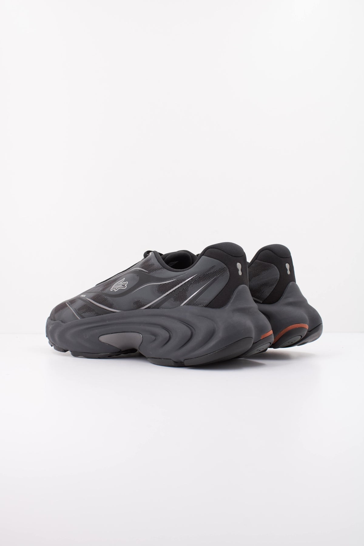 LACOSTE SMA SPINOR TECH en color NEGRO  (4)