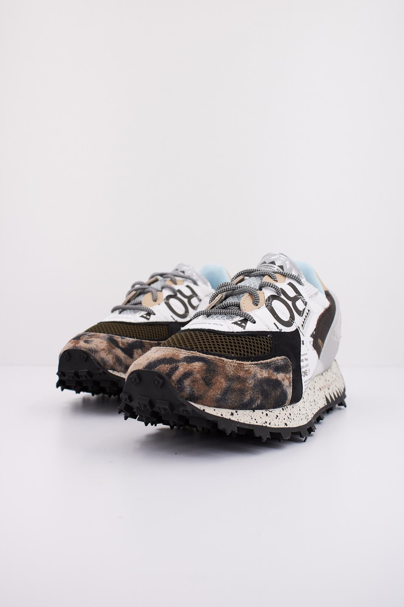 RUN OF HILLTON M en color BLANCO  (2)