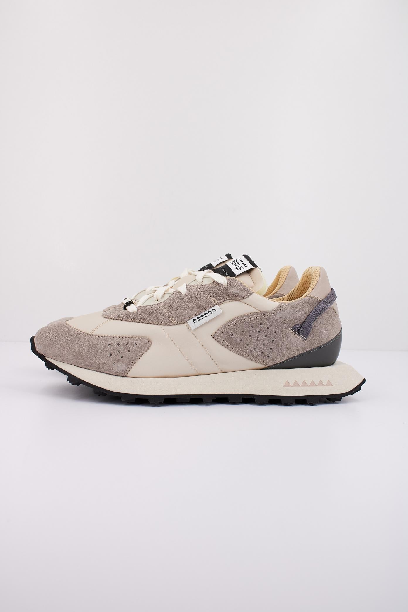 RUN OF ELIO M en color GRIS  (1)