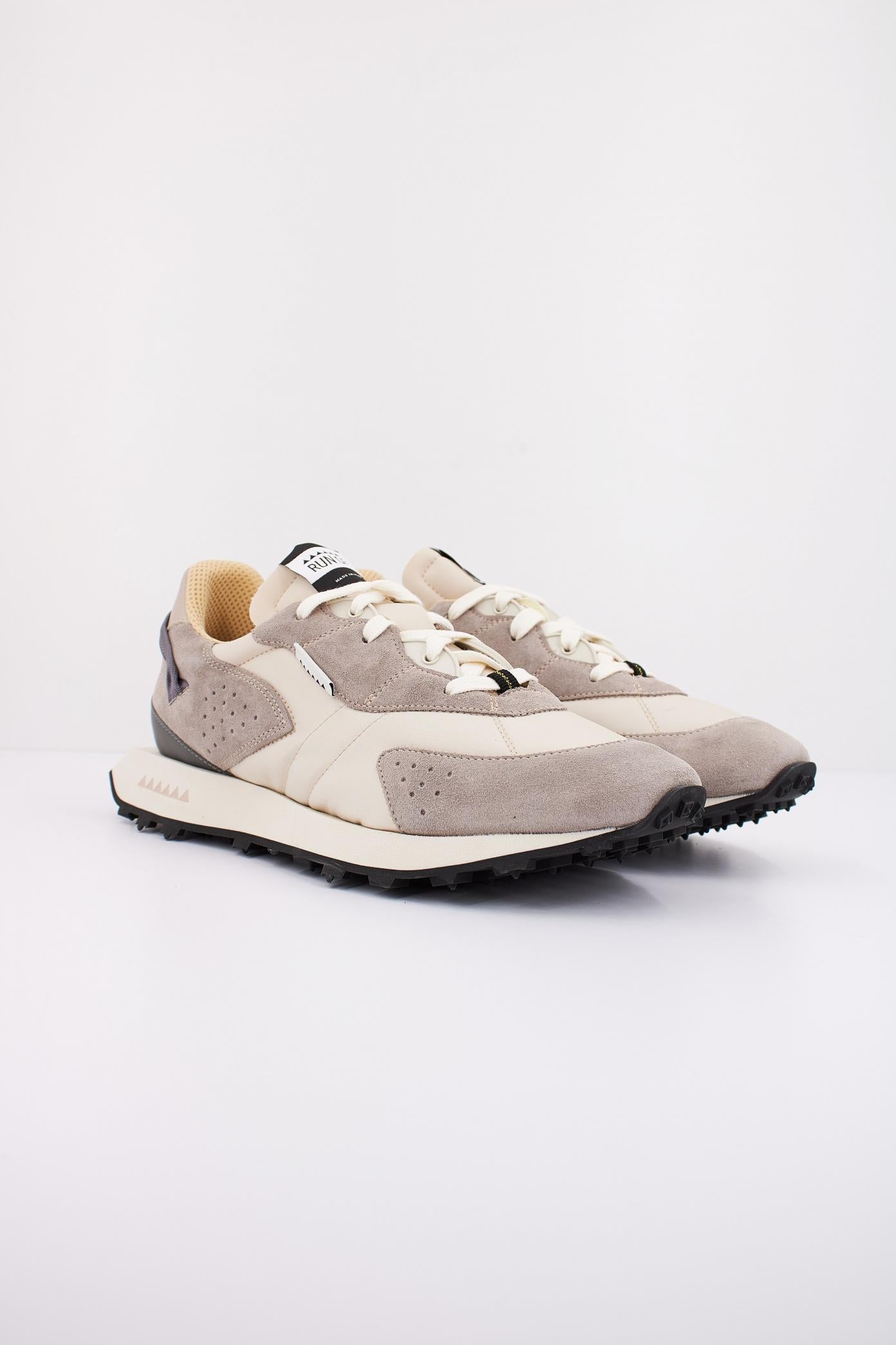 RUN OF ELIO M en color GRIS  (2)