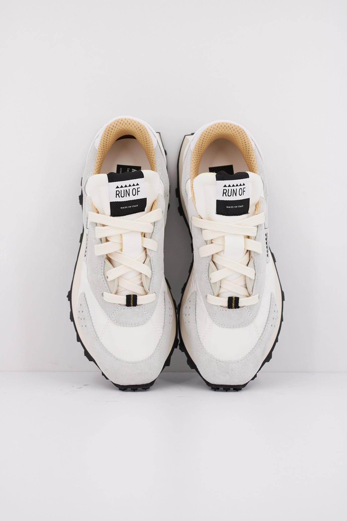 RUN OF NEON W en color BLANCO  (3)
