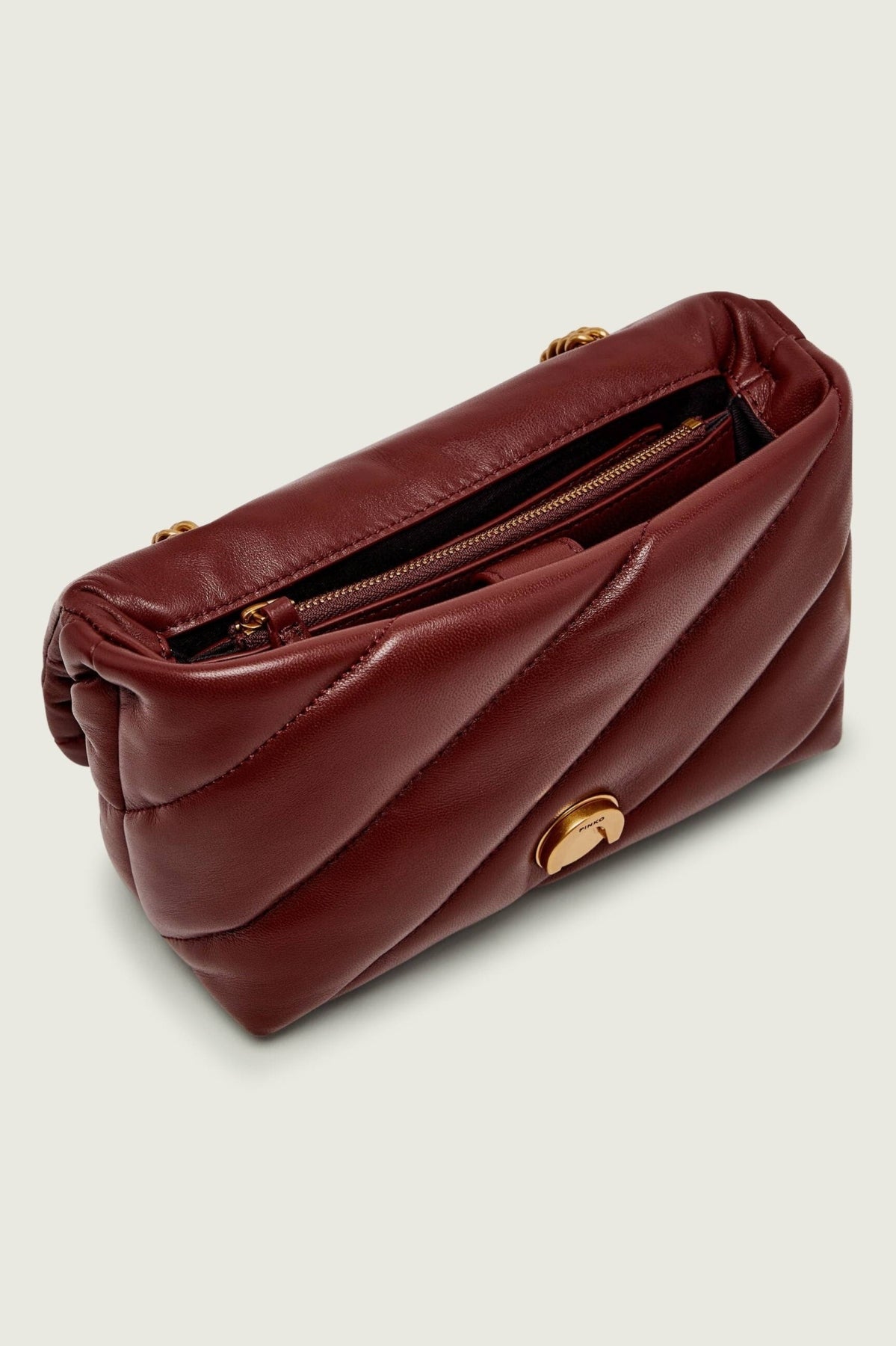 PINKO LOVE MINI PUFF CL SHEEP en color BURDEOS  (4)