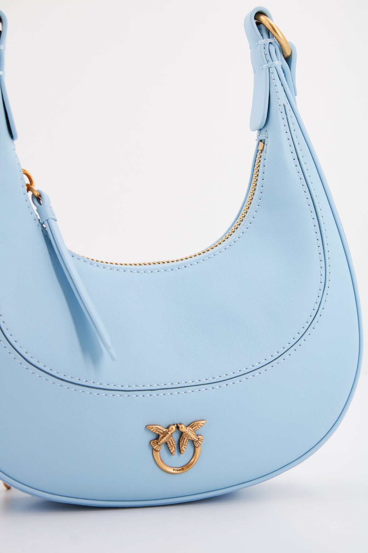 PINKO BRIOCHE HOBO MINI en color AZUL  (4)