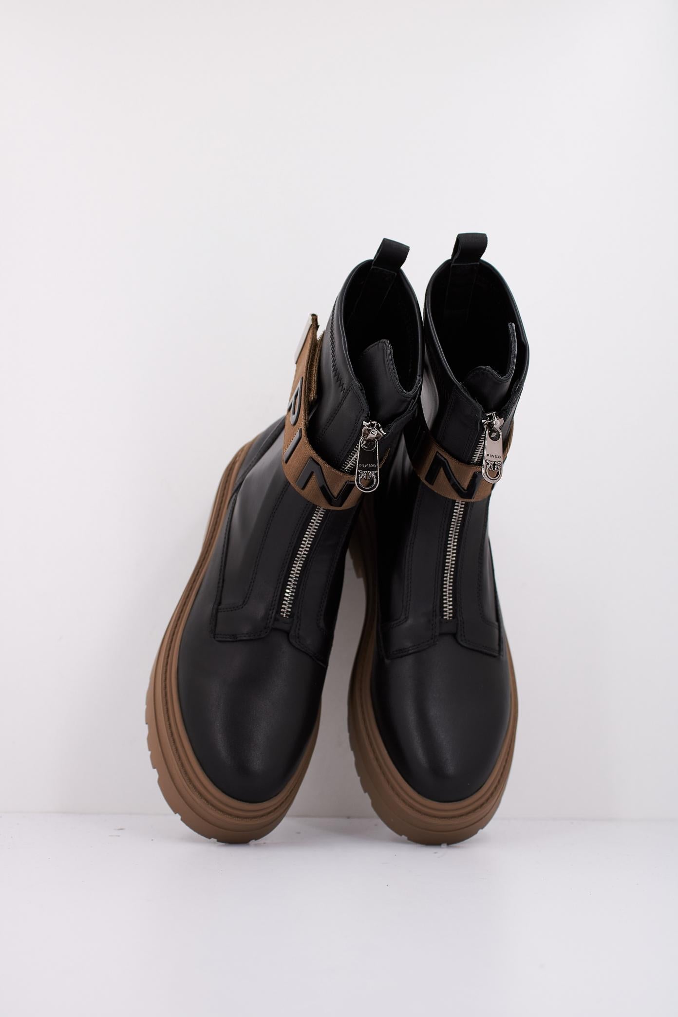PINKO MIA  en color NEGRO  (3)