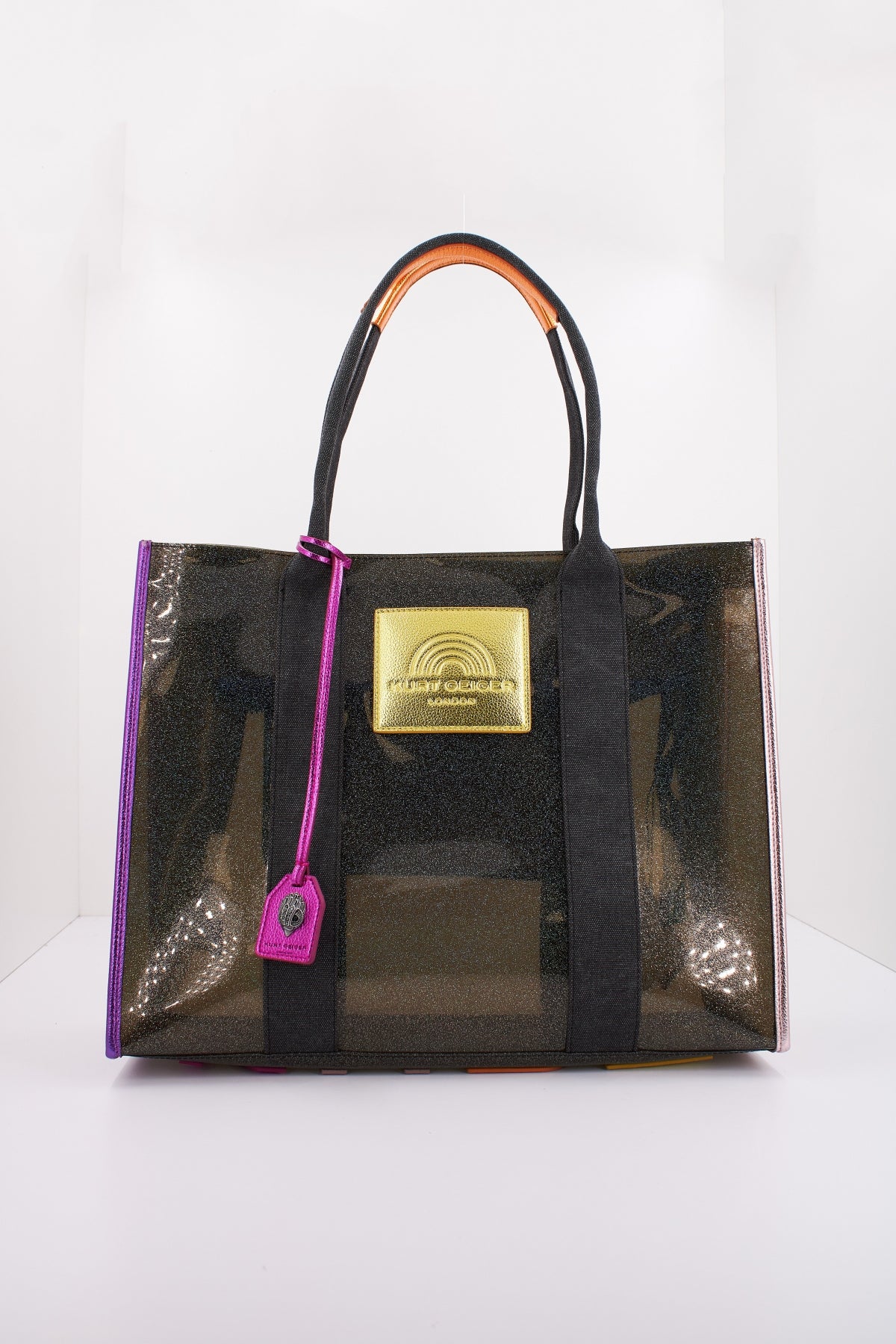 KURT GEIGER LONDON VINYL LG SOUTHBANK TOTE en color NEGRO  (1)