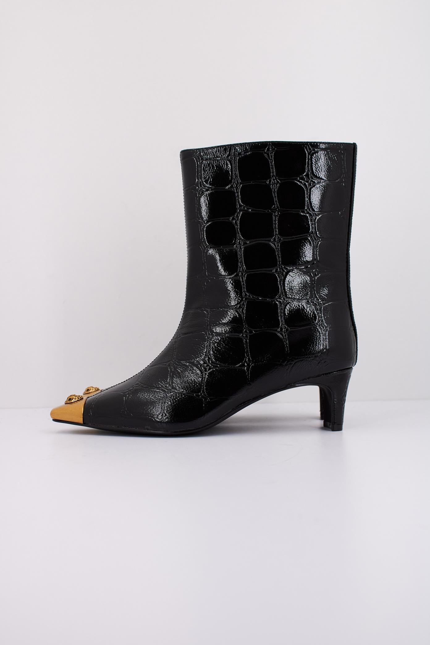 KURT GEIGER LONDON REGENT ANKLE BOOT en color NEGRO  (1)