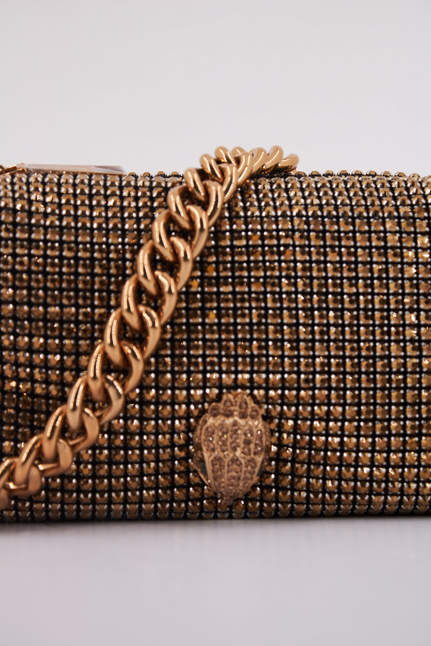 KURT GEIGER LONDON PARTY POUCHETTE en color ORO  (4)