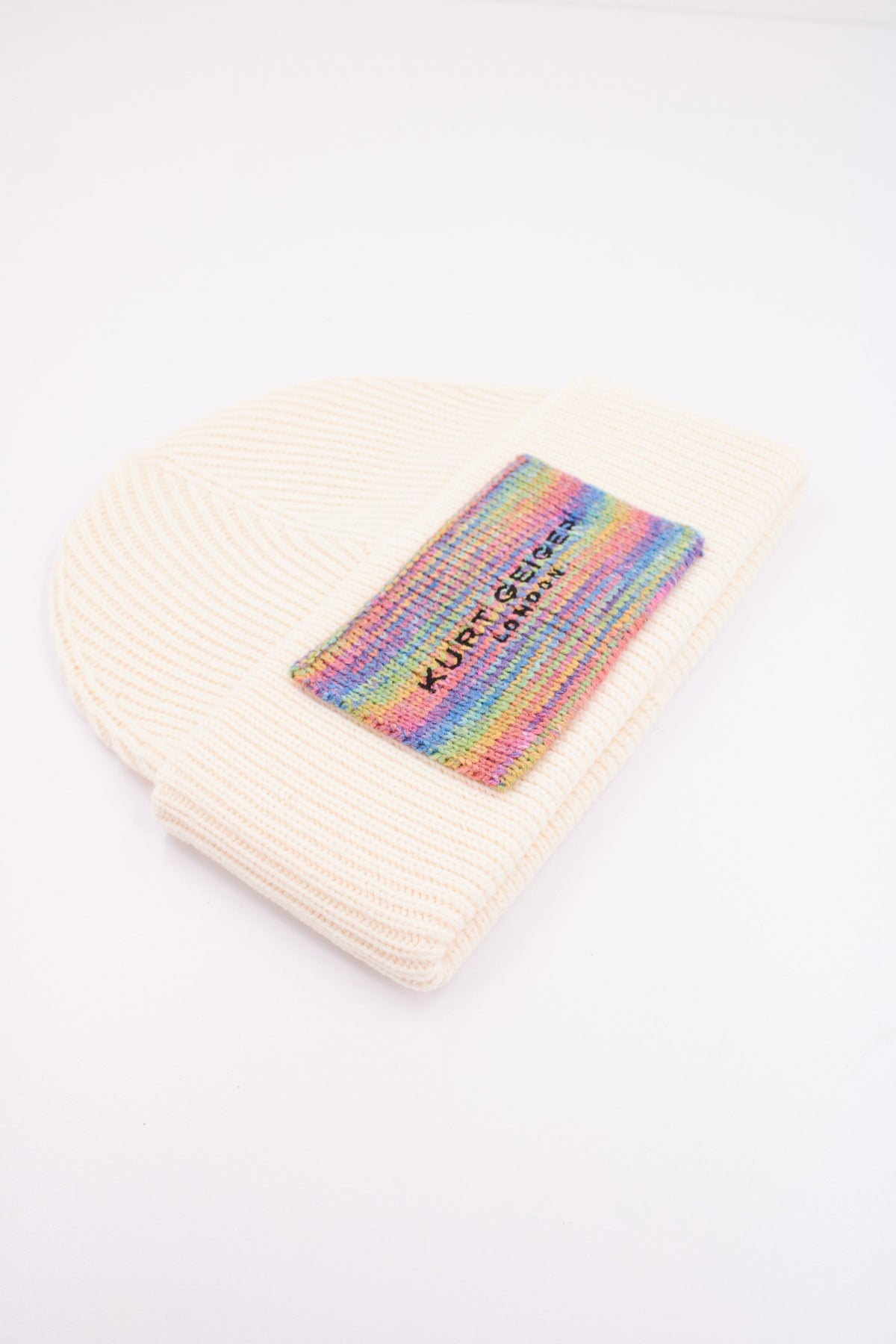KURT GEIGER LONDON KGL KNITTED BEANIE en color BEIS  (4)