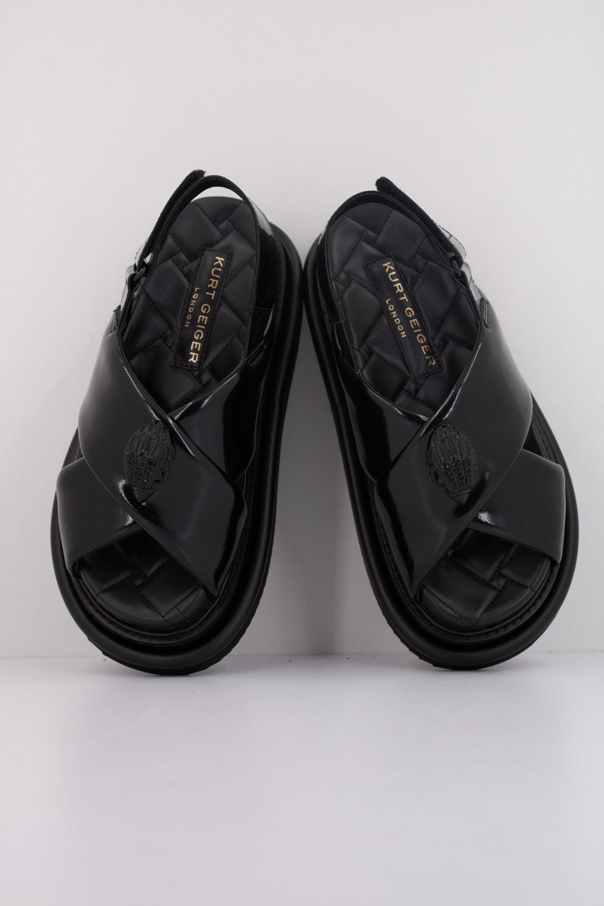KURT GEIGER LONDON ORSON CROSS en color NEGRO  (3)