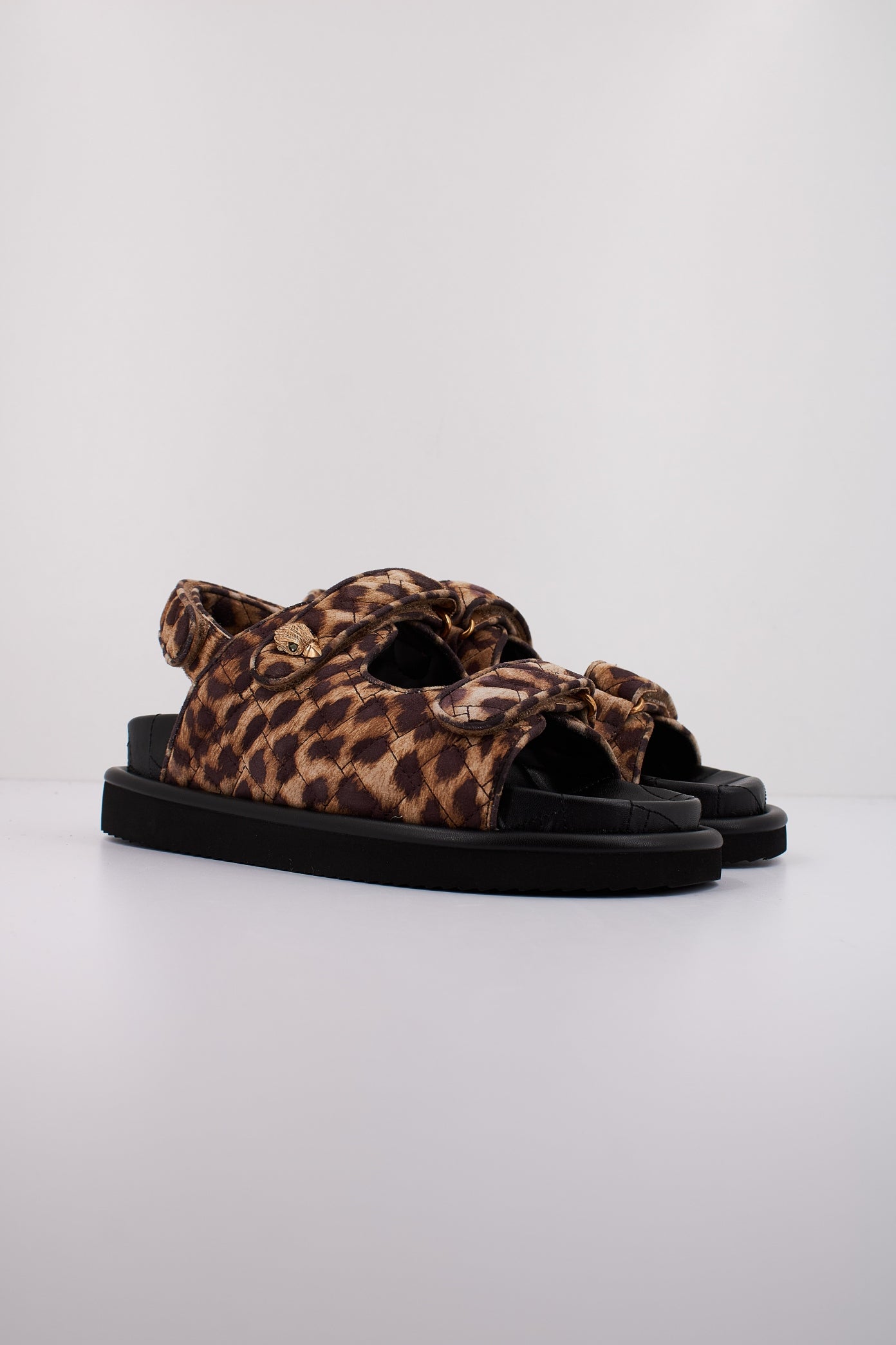 KURT GEIGER LONDON ORSON en color ANIMAL PRINT  (2)