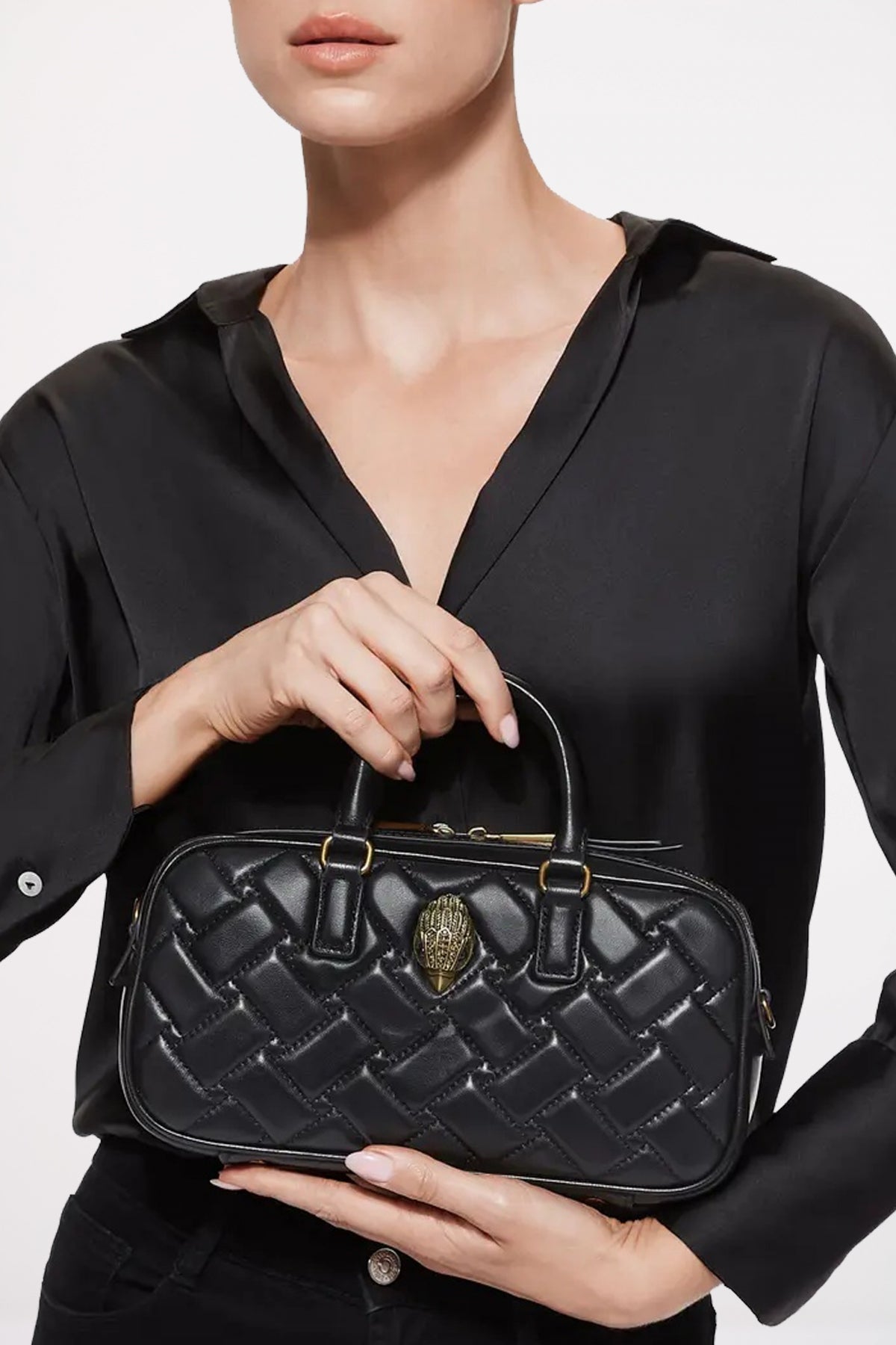 KURT GEIGER LONDON SM KENSINGTON DUFFLE BAG en color NEGRO  (4)