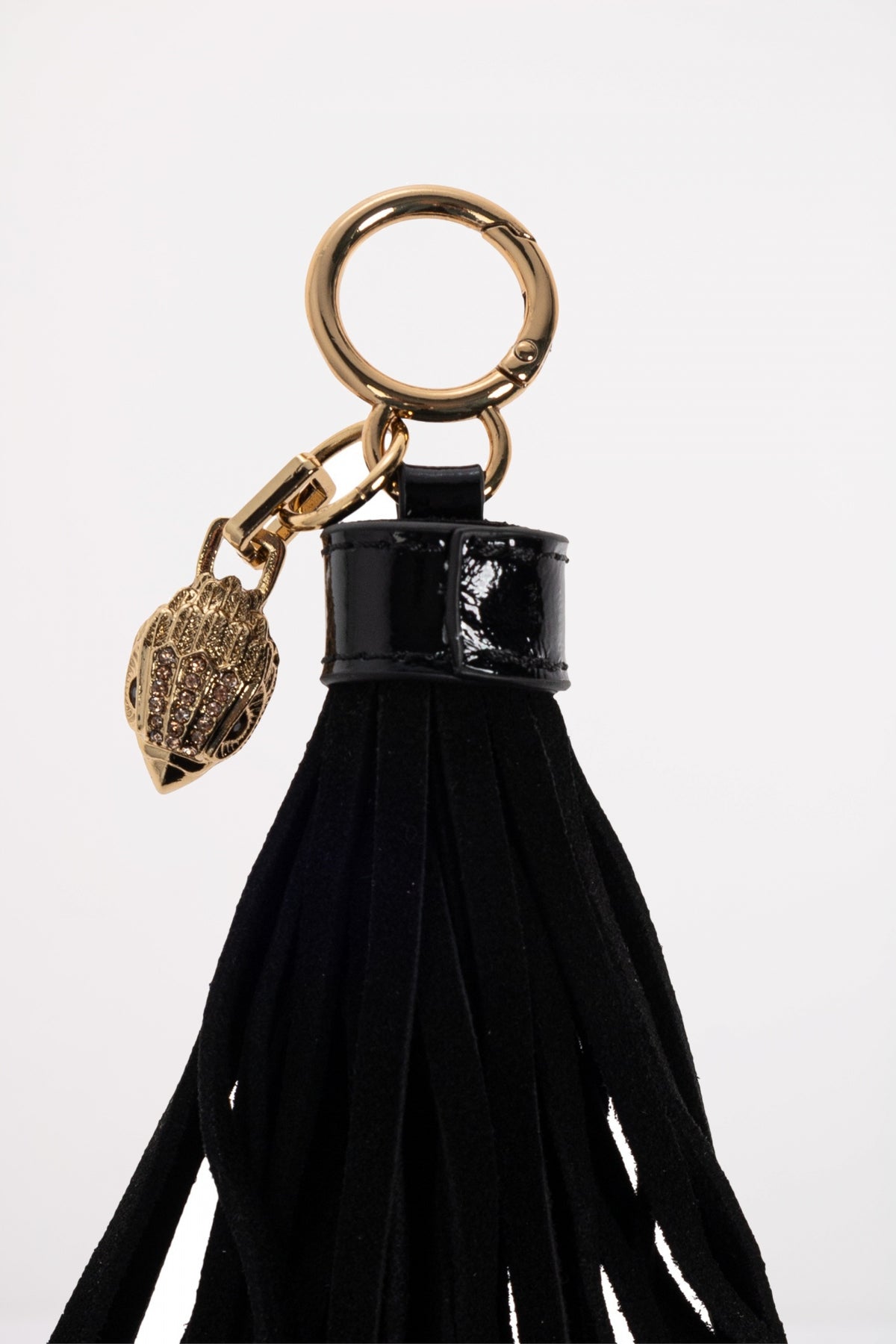 KURT GEIGER LONDON TASSEL BEADS CHARM en color NEGRO  (2)
