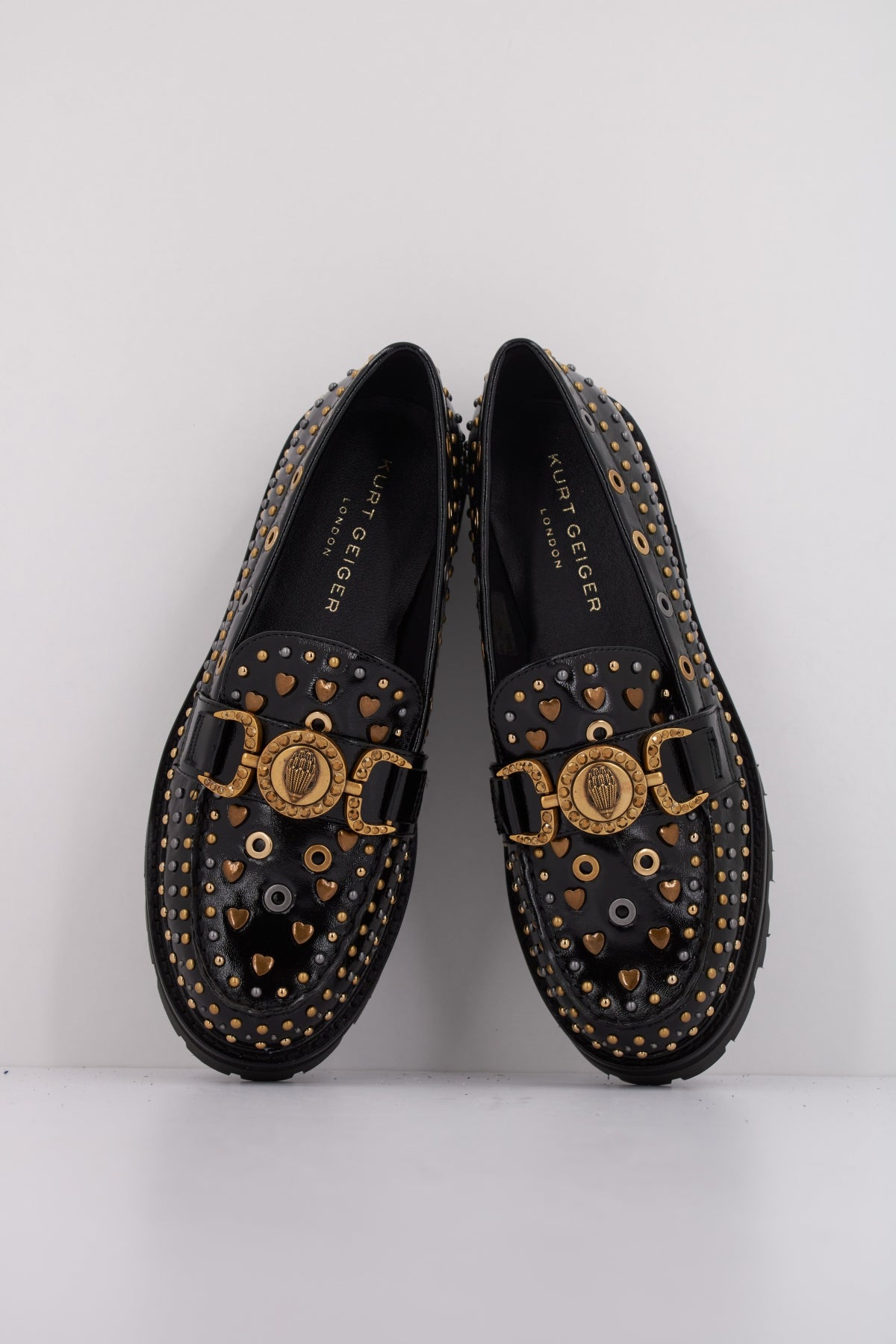 KURT GEIGER LONDON MANSION STUD LOAFER en color NEGRO  (3)