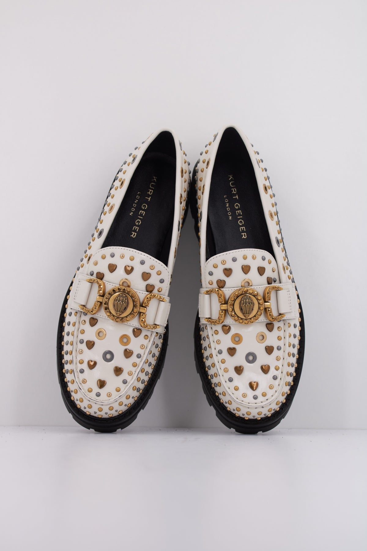 KURT GEIGER LONDON MANSION STUD LOAFER en color BLANCO  (3)