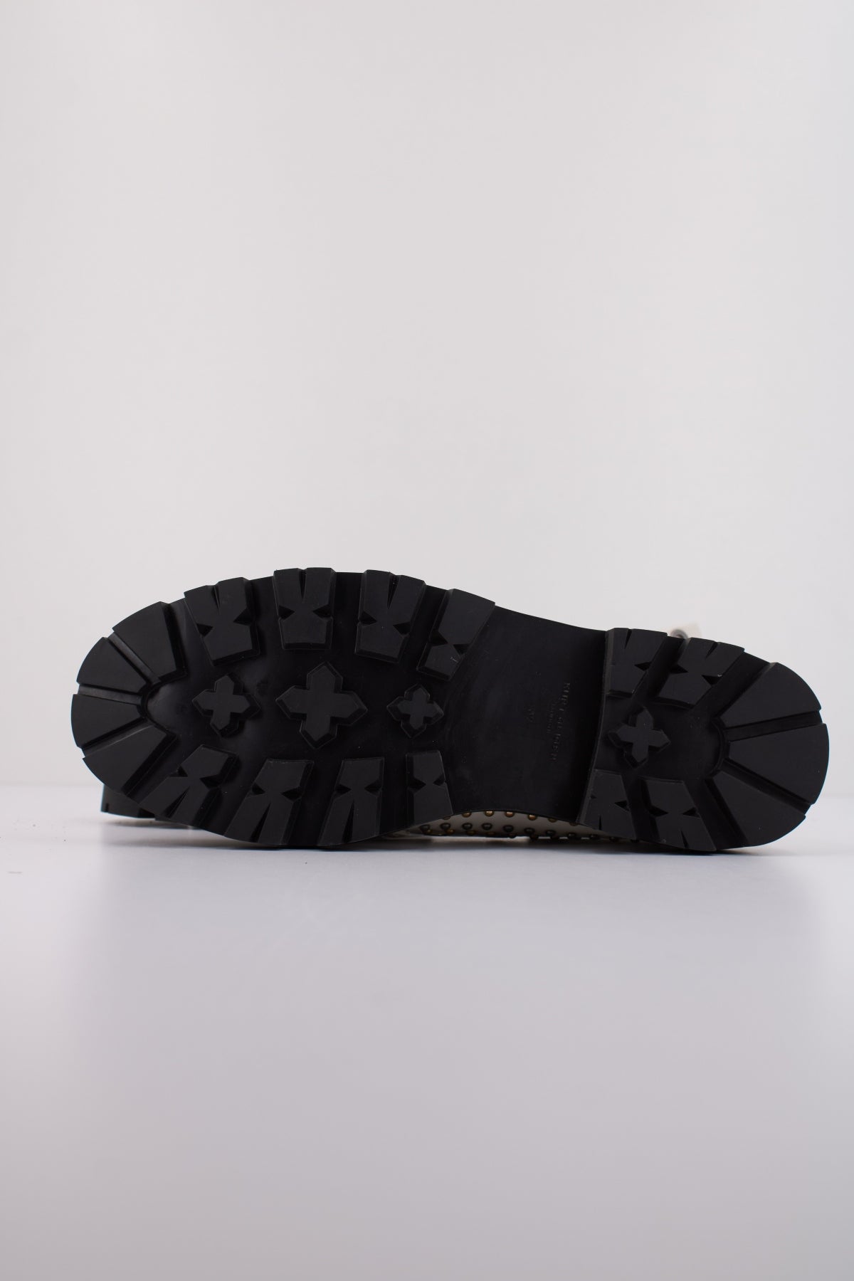 KURT GEIGER LONDON MANSION STUD LOAFER en color BLANCO  (5)