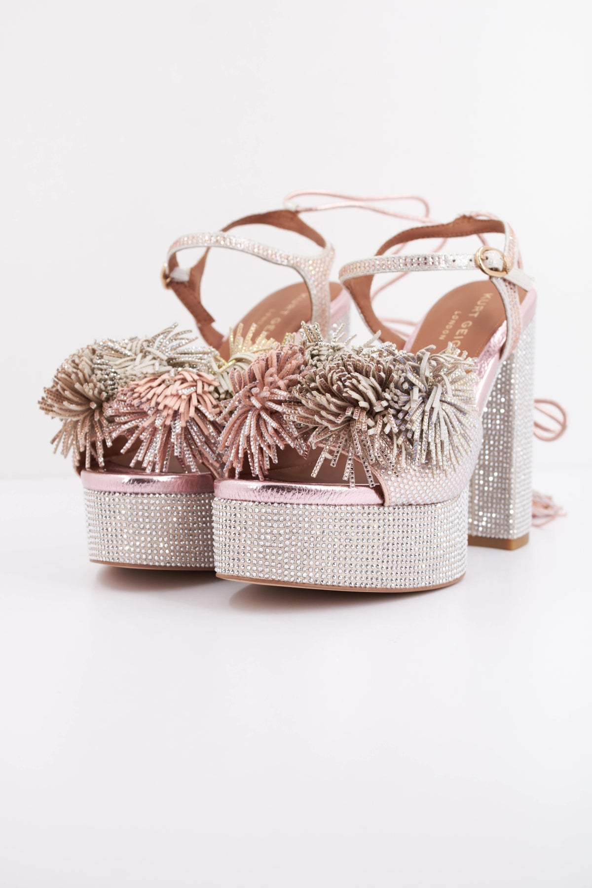KURT GEIGER LONDON POM POM TIE PLATFORM en color ROSA  (2)