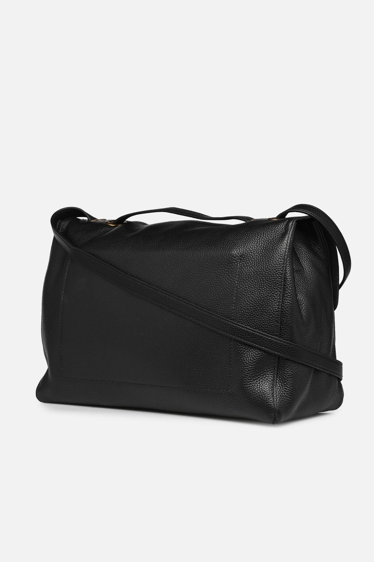 KURT GEIGER LONDON CHELSEA LG SLOUCH FLAP en color NEGRO  (3)