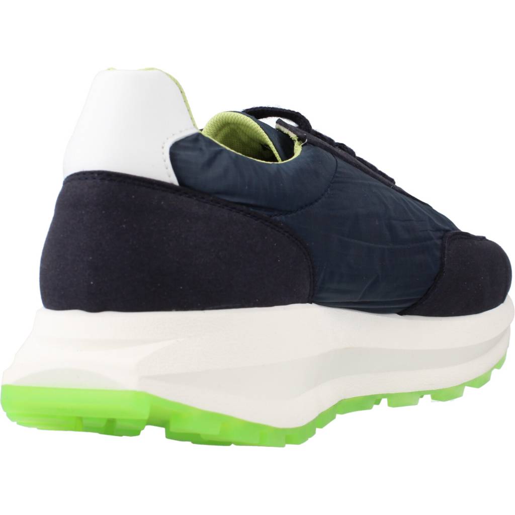 VEGTUS TUNDRA  en color AZUL  (3)
