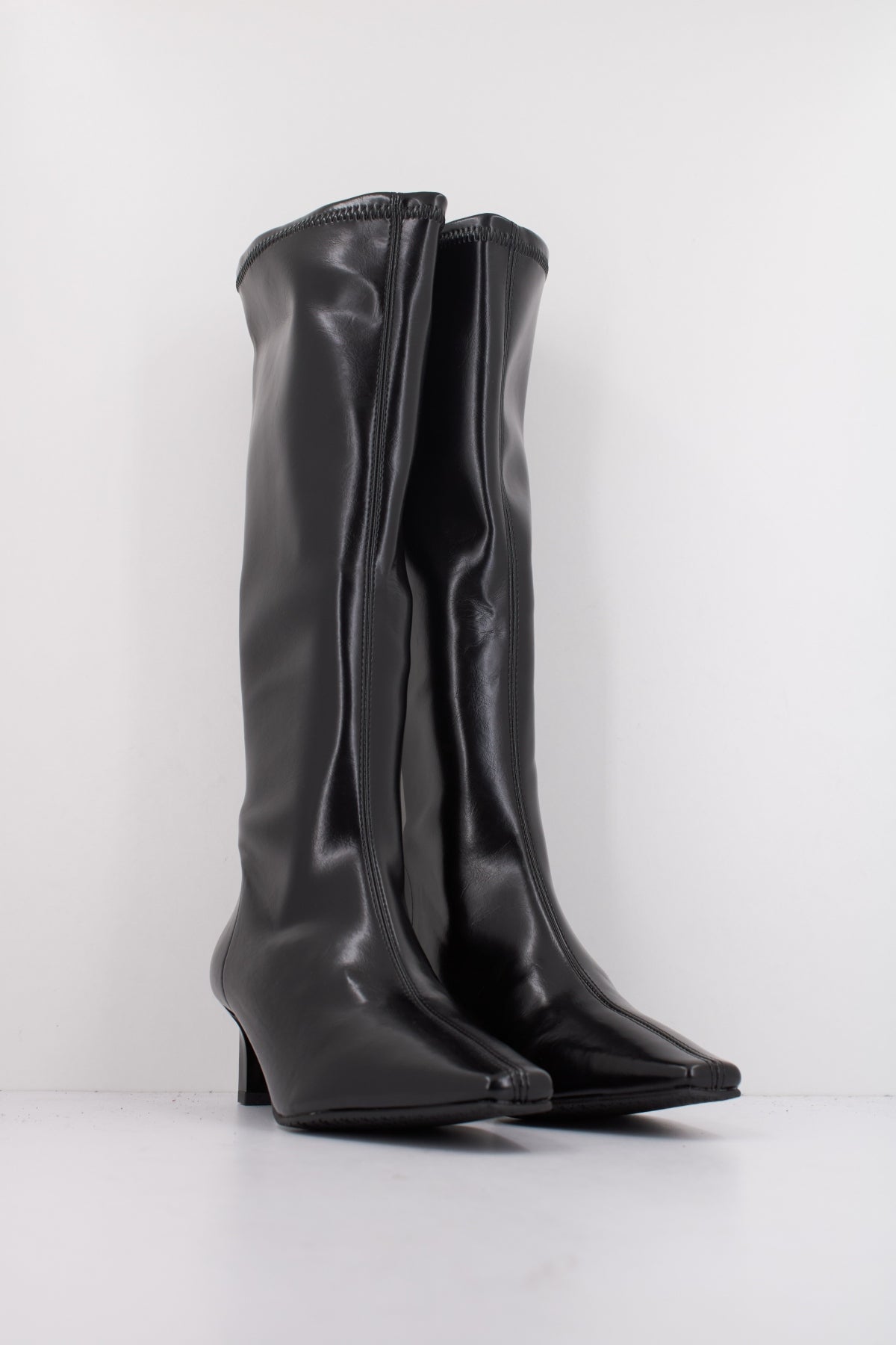 MISS ELASTIC NEW LAURA en color NEGRO  (2)