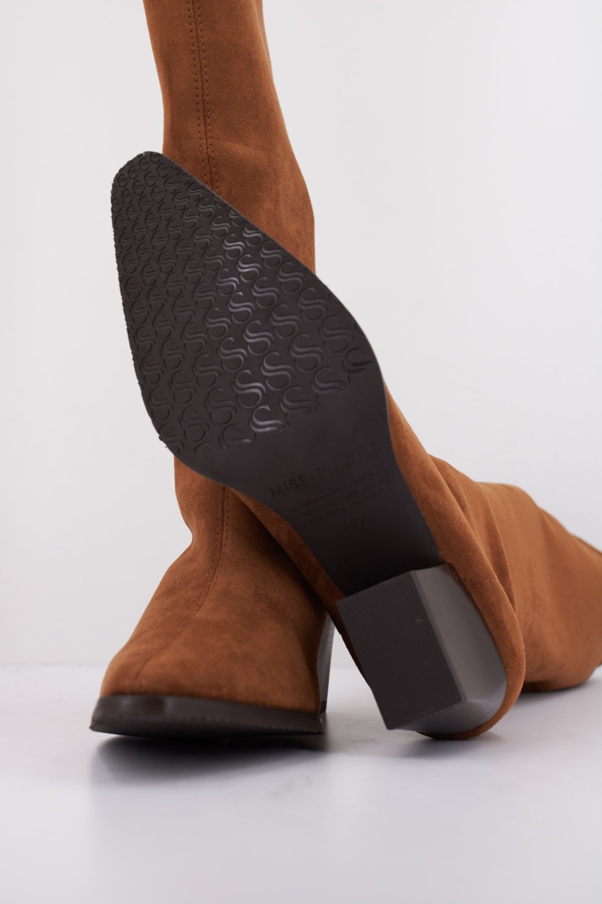 MISS ELASTIC  en color MARRON  (5)