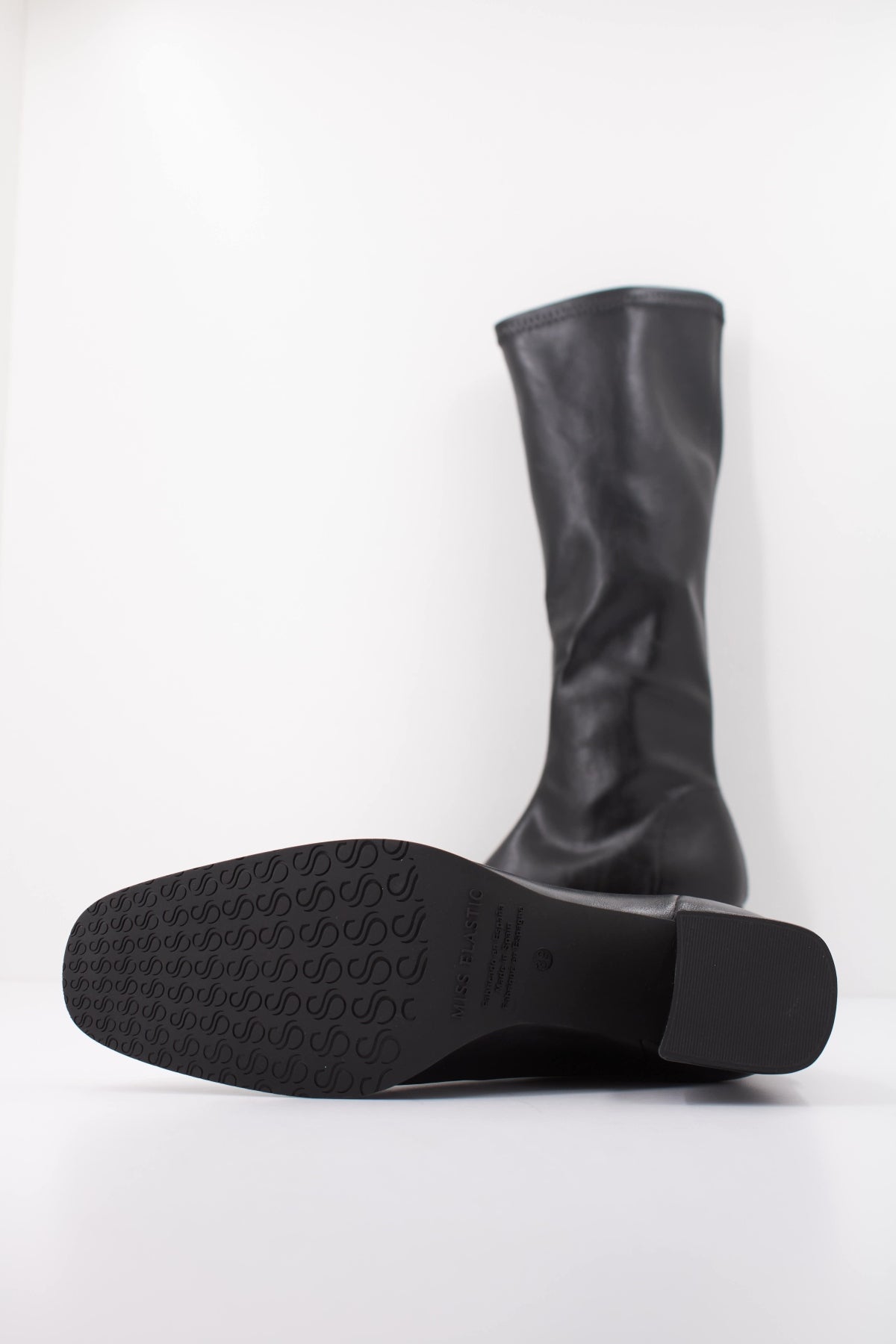 MISS ELASTIC BOTA FAX STUDIO en color NEGRO  (5)