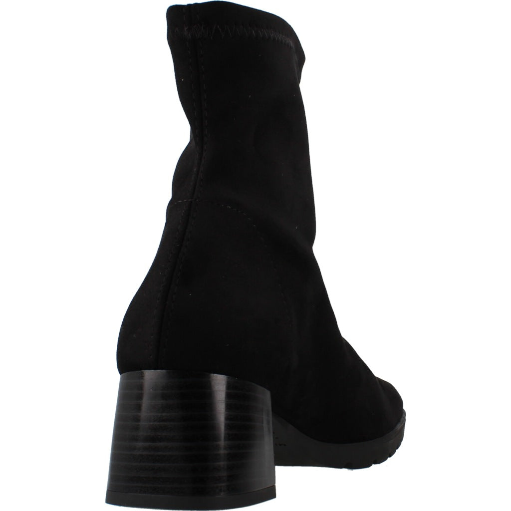 MISS ELASTIC BOTIN MENTHA en color NEGRO  (3)