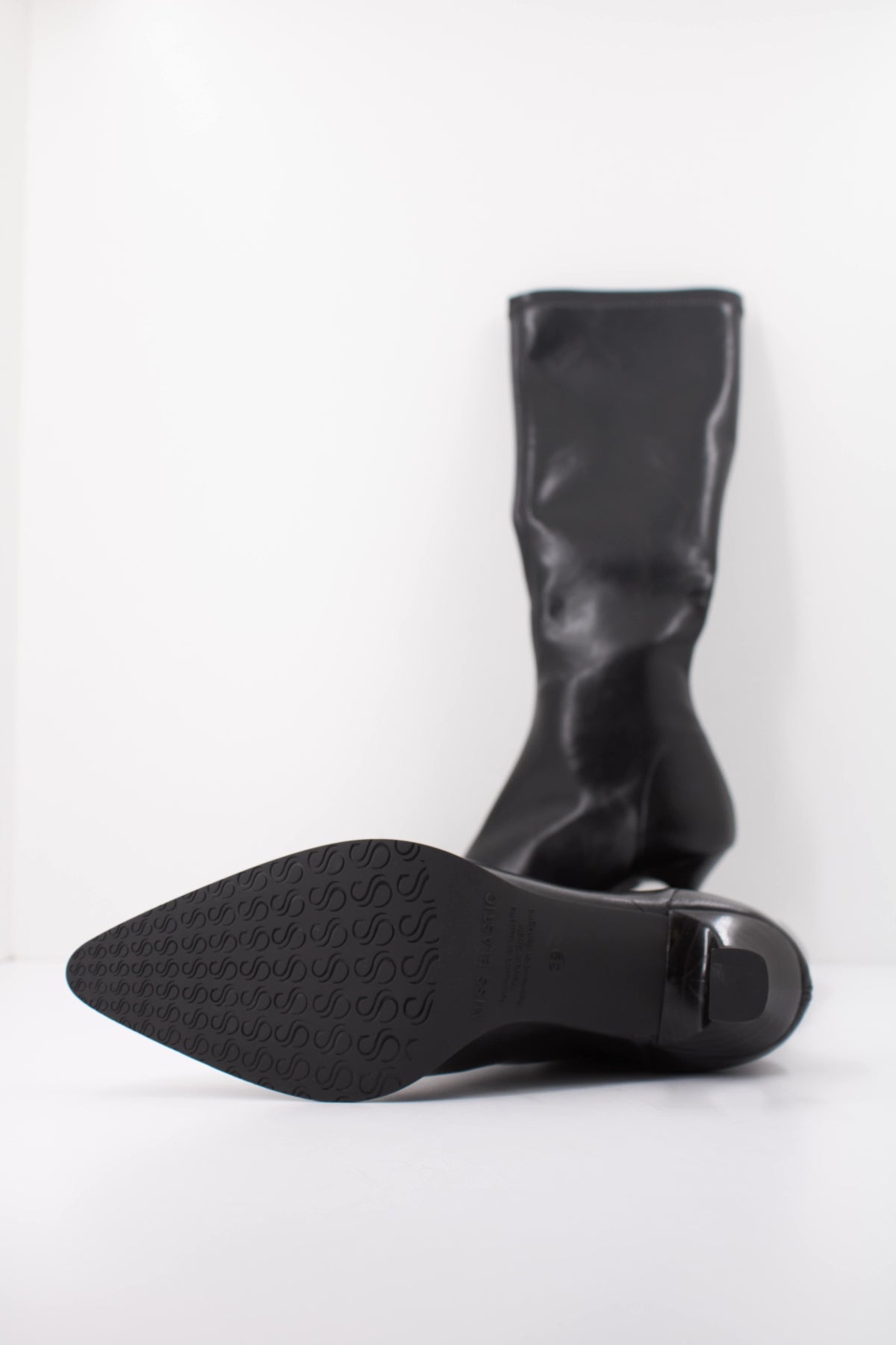 MISS ELASTIC BOTA ZETA PLUS WOW en color NEGRO  (5)