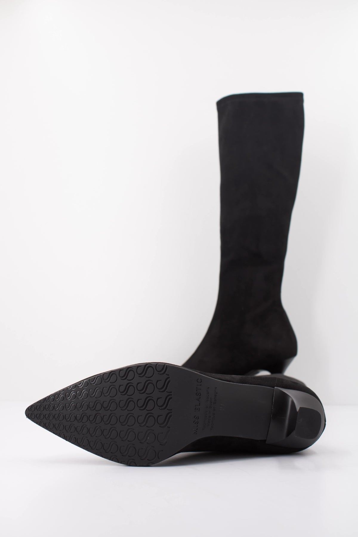 MISS ELASTIC BOTA ZETA en color NEGRO  (5)