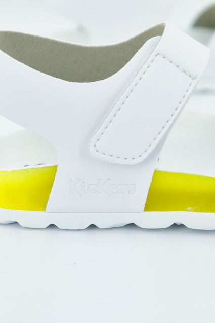 KICKERS   en color BLANCO  (4)