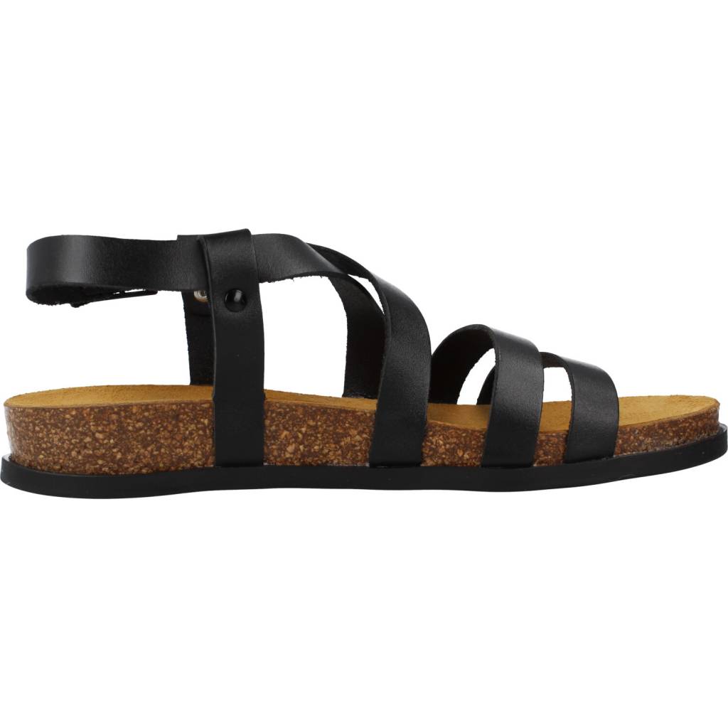 KICKERS   en color NEGRO  (4)