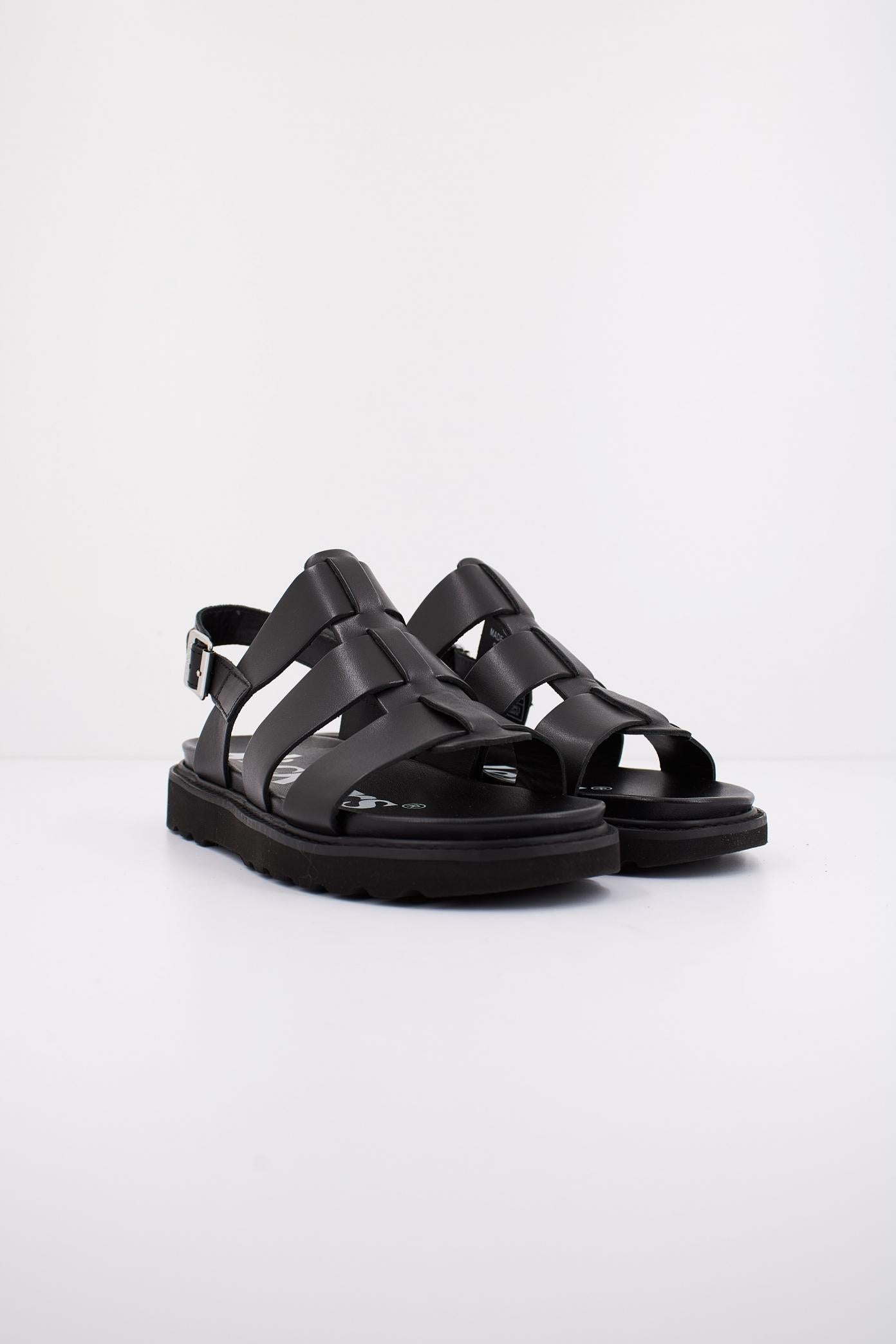 KICKERS NEOSINEAD en color NEGRO  (2)