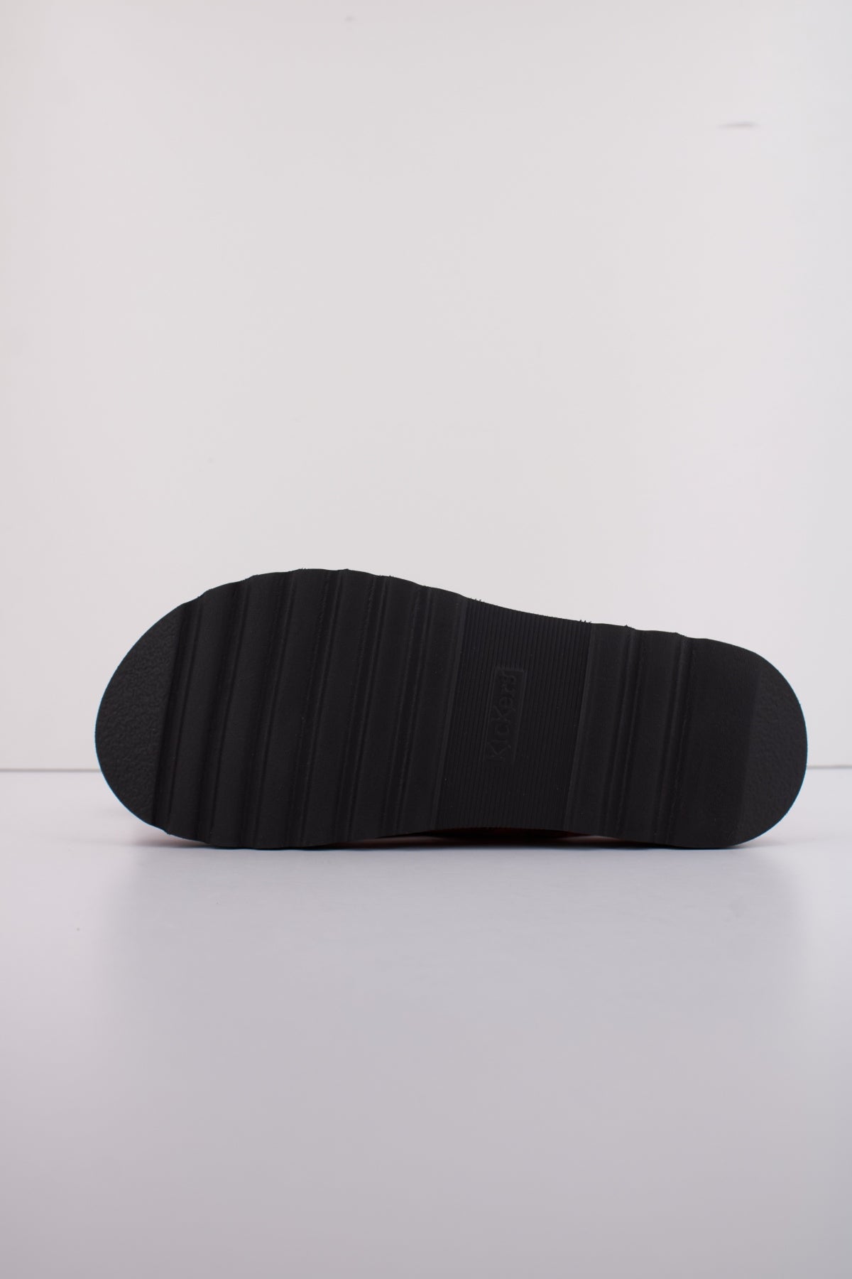 KICKERS NEOSUMMER en color ROJO  (5)