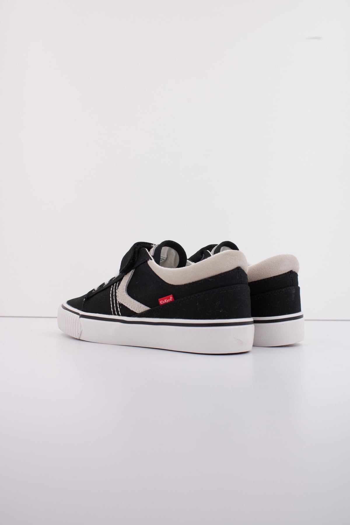 KICKERS KICKSLIDI en color NEGRO  (4)
