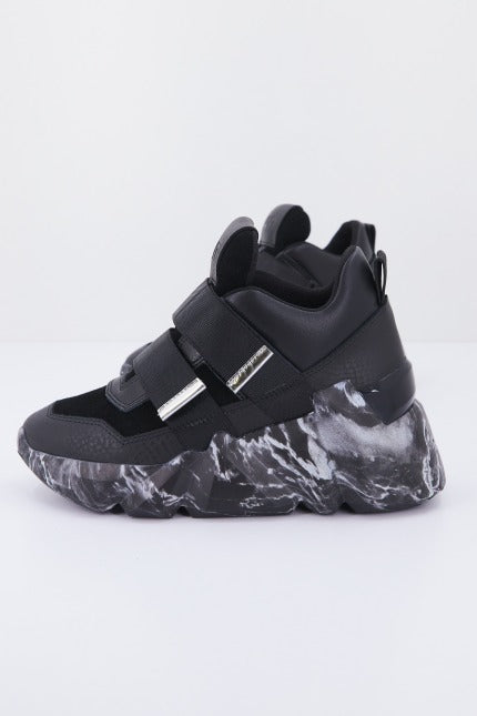 UNITED NUDE SPACE KICK en color NEGRO  (2)
