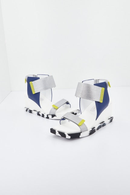 UNITED NUDE  KO MID en color GRIS  (2)