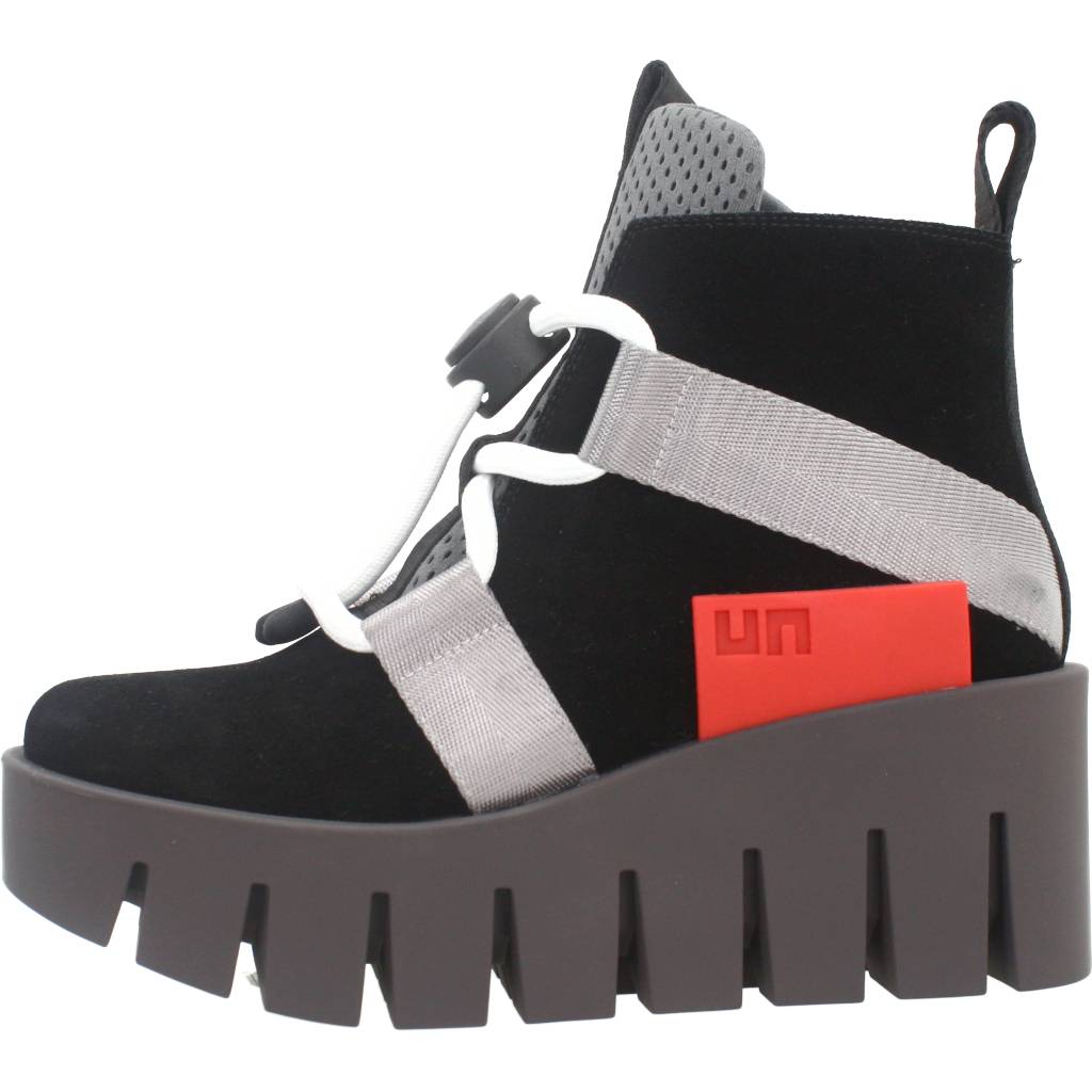 UNITED NUDE GRIP NOMAD LO en color NEGRO  (2)