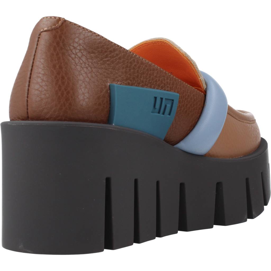 UNITED NUDE  GRIP LOAFER LO en color MARRON  (3)
