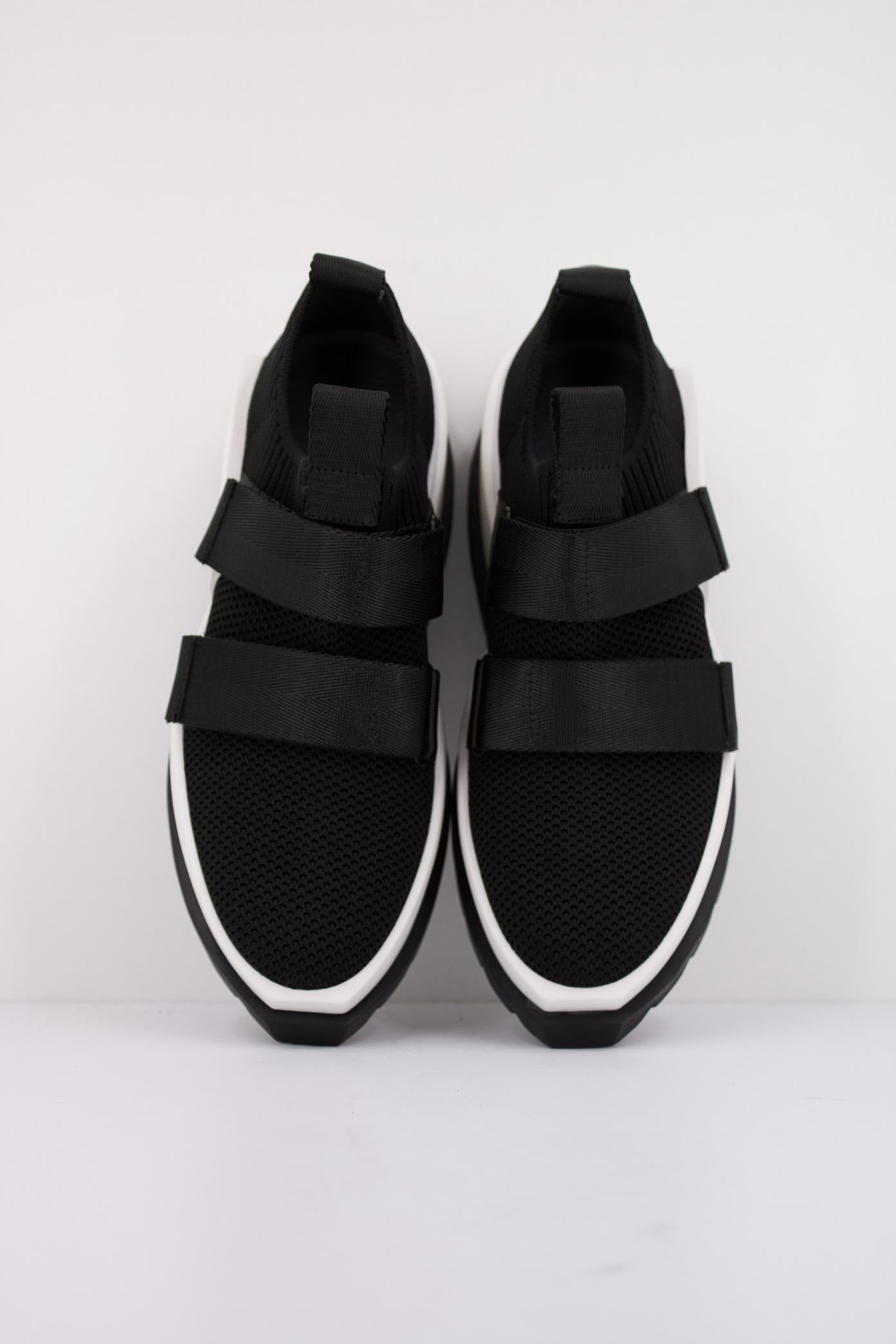 UNITED NUDE UN ROKO RUN II en color NEGRO  (3)