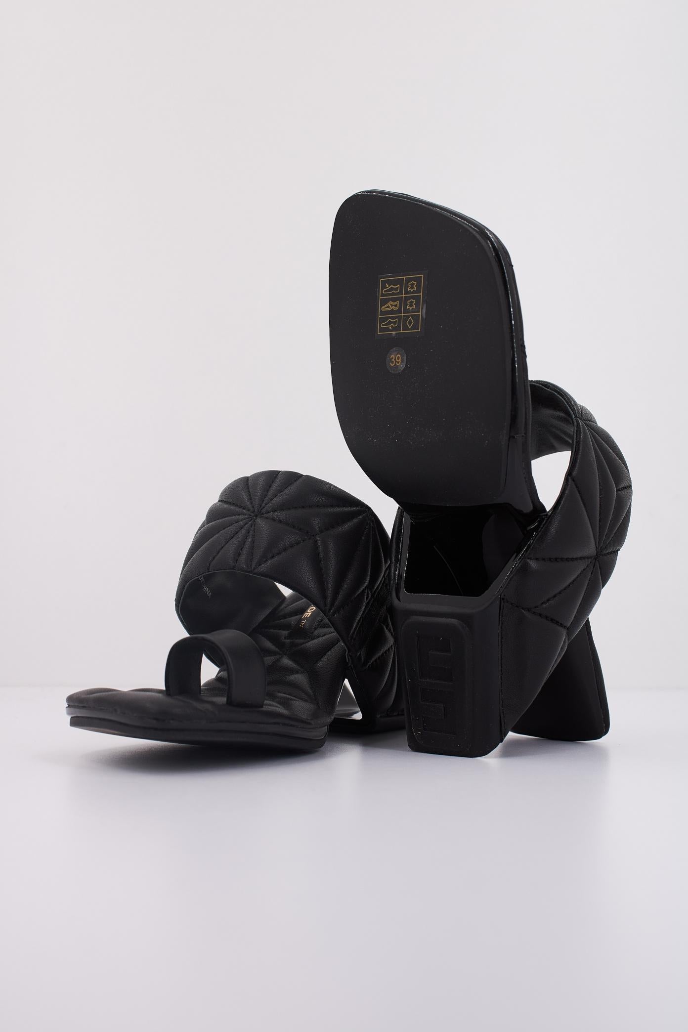 UNITED NUDE LOOP TOE HI en color NEGRO  (5)