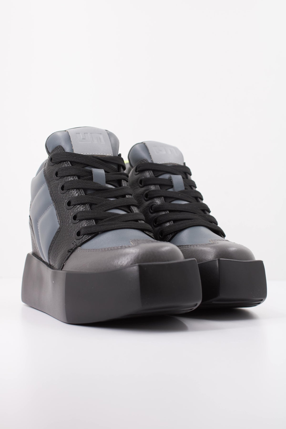 UNITED NUDE STONE COURT MID en color GRIS  (2)