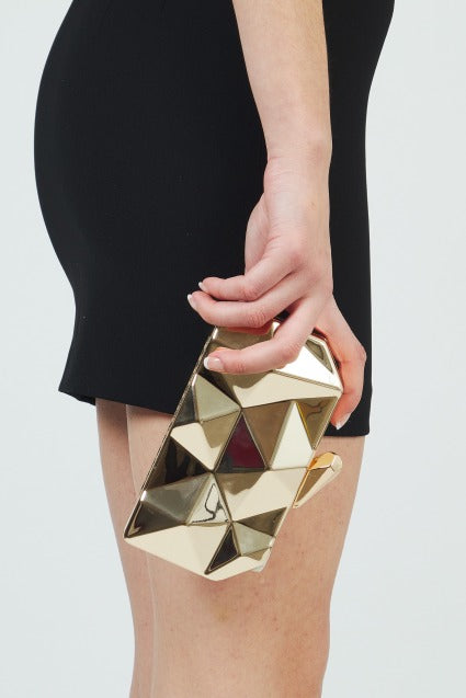 MENBUR M BOLSO CLUTCH METALIZADO en color ORO  (5)
