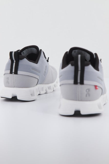 ON RUNNING CLOUD  WATERPROOF en color GRIS  (3)