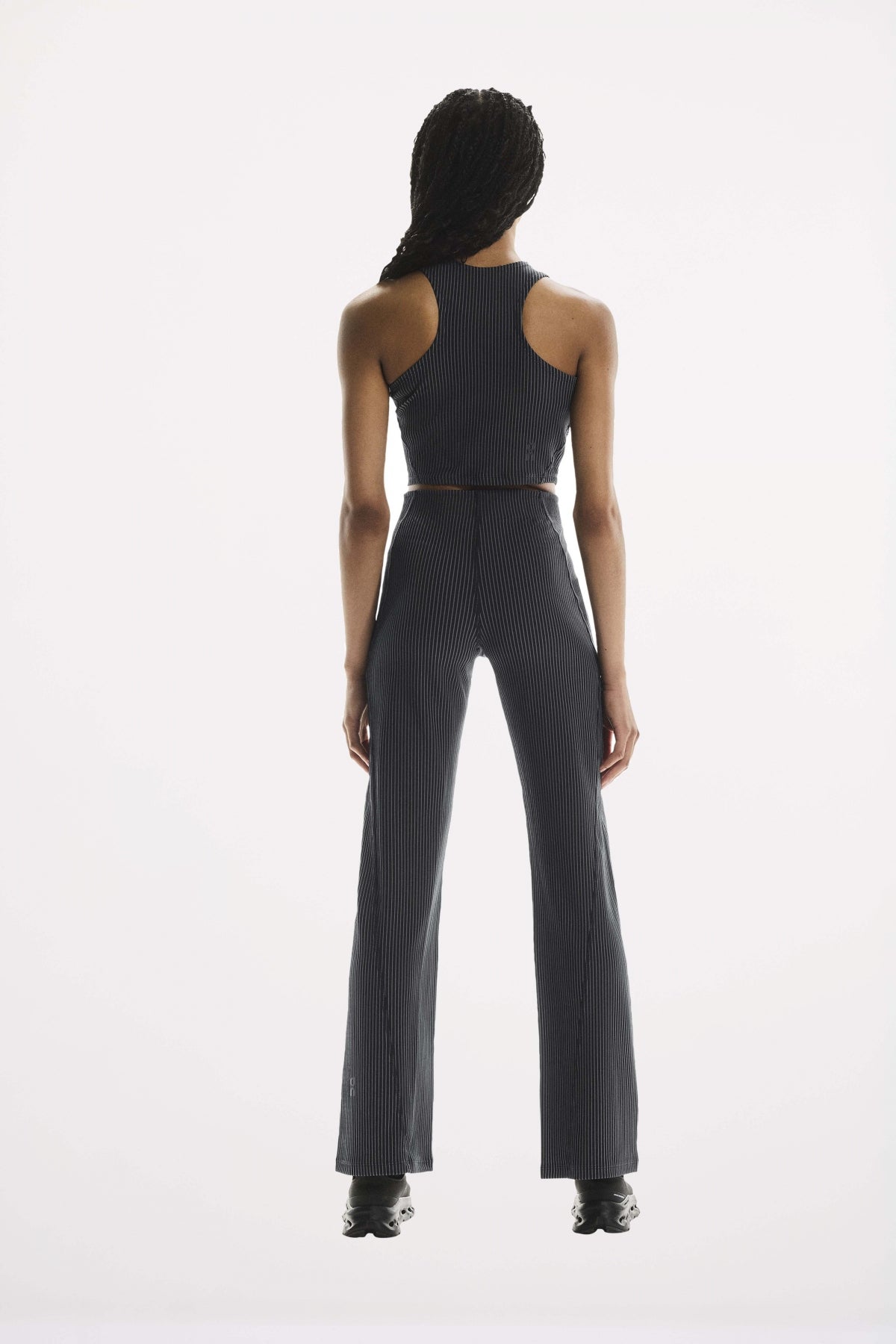 ON RUNNING ALL-DAY RIBBED PANTS W en color NEGRO  (2)