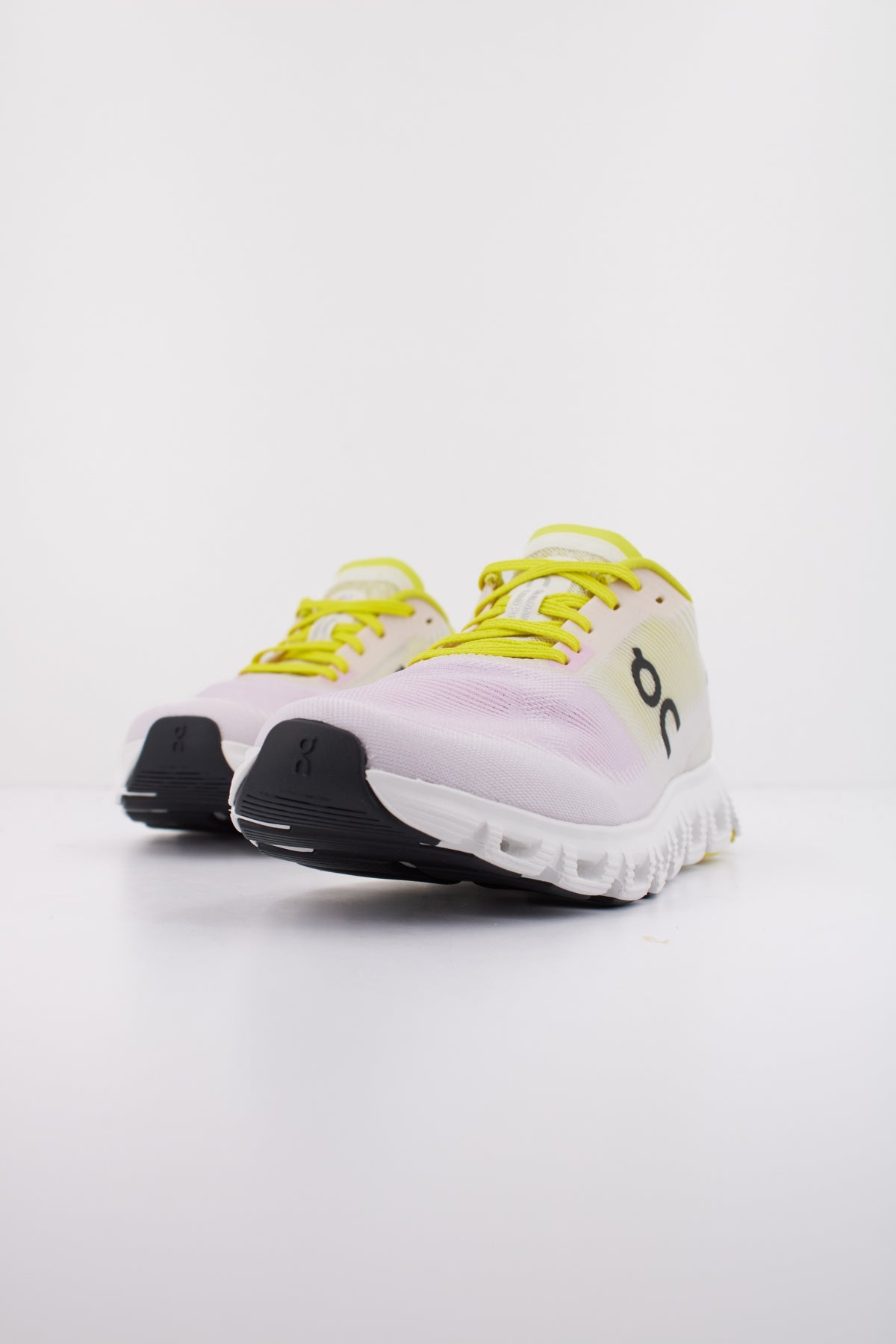 ON RUNNING CLOUD  PUSH en color MULTICOLOR  (2)