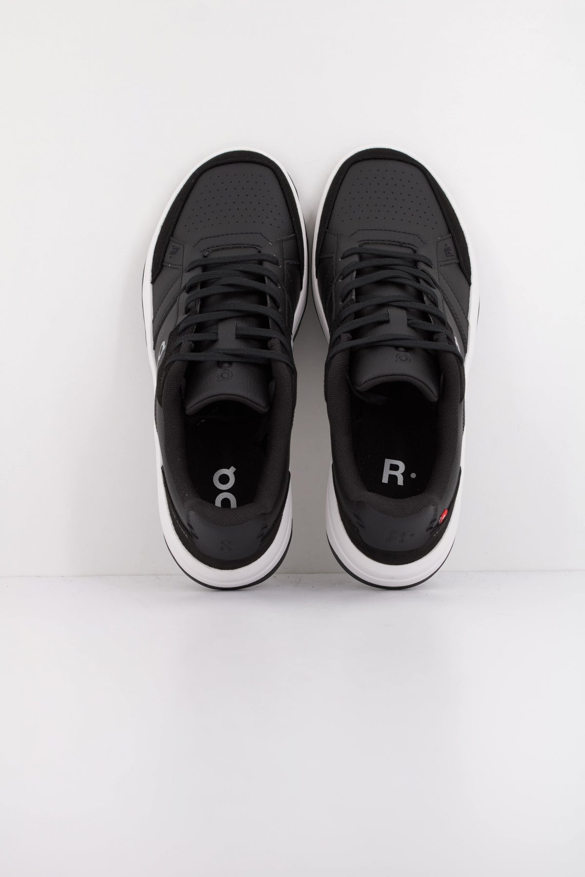 ON RUNNING THE ROGER CLUBHOUSE en color NEGRO  (5)