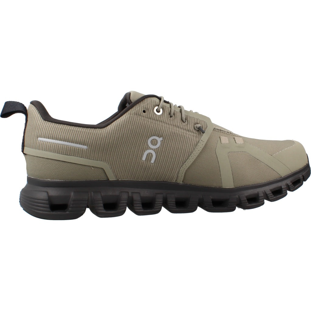 ON RUNNING CLOUD  WP en color VERDE  (4)