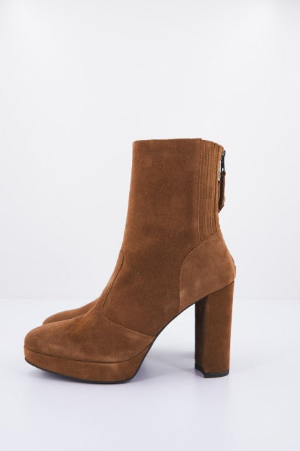 NERO GIARDINI IDE  en color MARRON  (2)