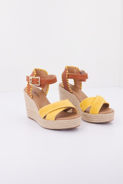 NERO GIARDINI ED en color AMARILLO  (2)