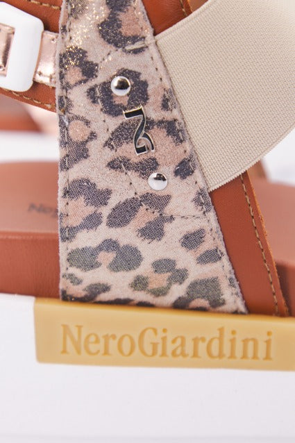 NERO GIARDINI ED  en color ROSA  (4)